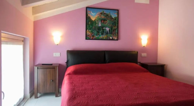 Апартаменты Apartment Viole, cozy attic set in the old town next to the lake