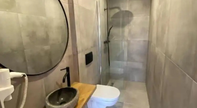 Номер Deluxe Hotel La Noire - Delft City Centre