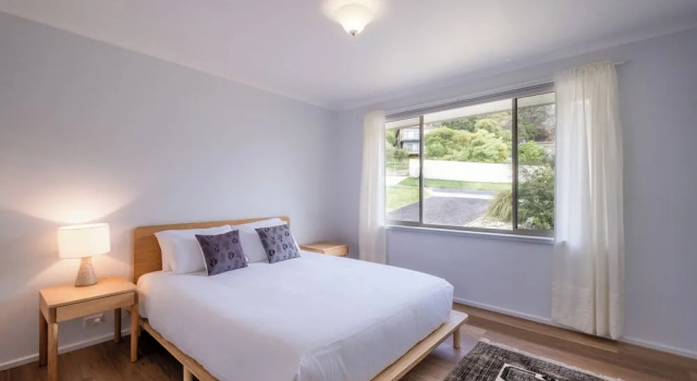 Island Vista, Rezerwuj Hotel Bicheno Tasmania, w pobliżu Wycieczki z obserwacją pingwinów w Bicheno