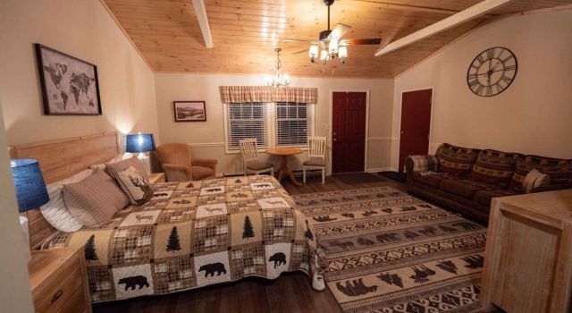 Люкс Deluxe с балконом The Snowshoe Lodge