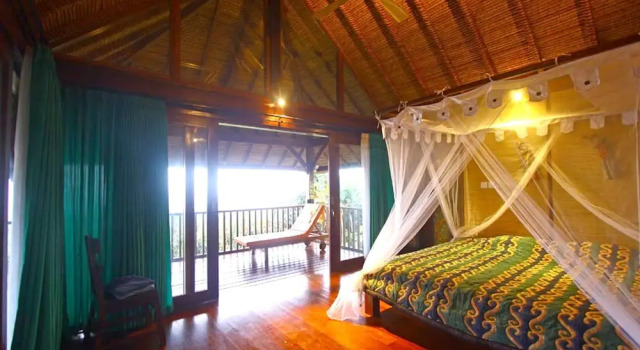Villa With 3 Bedrooms in Kabupaten Buleleng, With Wonderful sea View,, Rezerwuj Willa Hotele w Sukasada z parkingiem, Parking