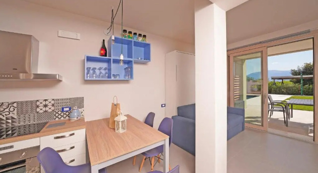 Gardaliva Blue Studio 3