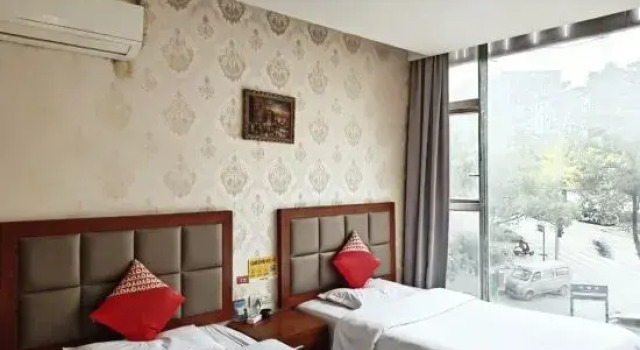 Люкс Niufeng Hotel (Chongqing Jiangbei International Airport Air Port Plaza Metro Station Store)