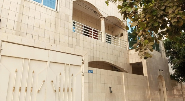Hide Palace