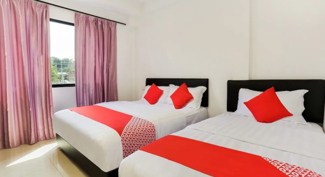 Люкс Superior Super OYO 89495 Rich Hotel