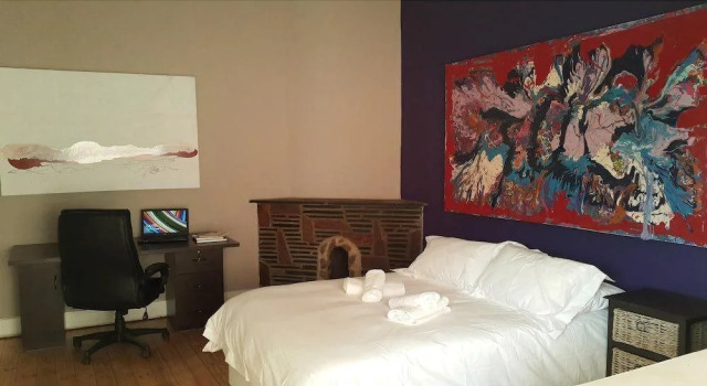10 Cadoza BnB