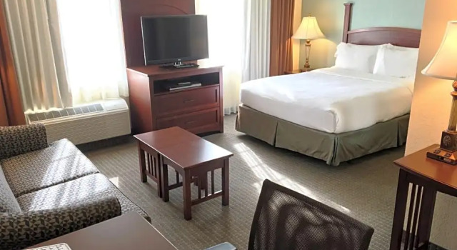 Люкс Comfort Inn & Suites Savannah Airport