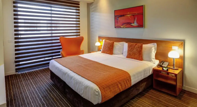 Двухместный номер Standard Mantra Charles Hotel