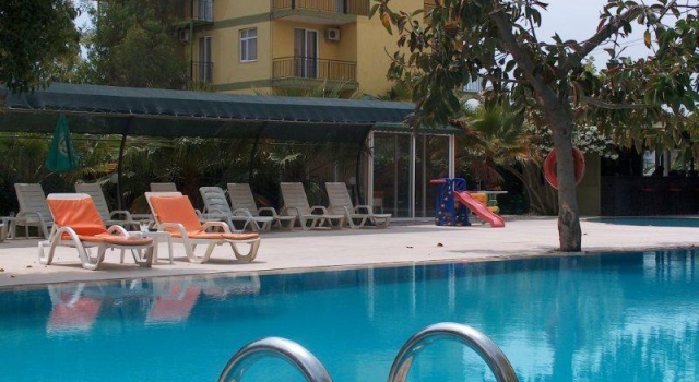 Sertkaya, Rezerwuj Hotel Hotele w Side Coast z basenem, Basen