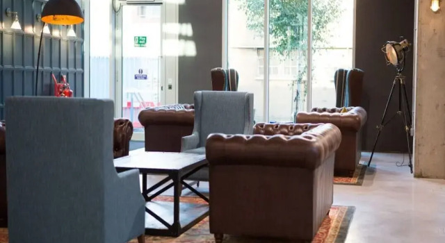 Студия Classic Elegant Studio at Chapter Kings Cross Residence, London
