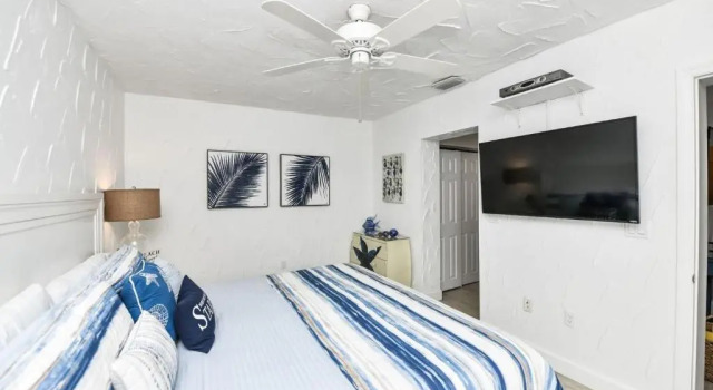 Вилла с 2 комнатами Crescent Beach Villas By Beachside Management