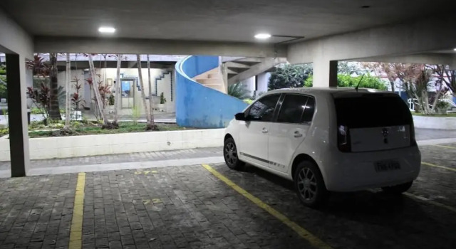 10F - Vista linda Pe areia Guaruja Tombo