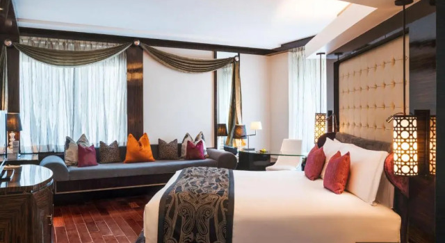 Двухместный полулюкс Sofitel Mumbai BKC