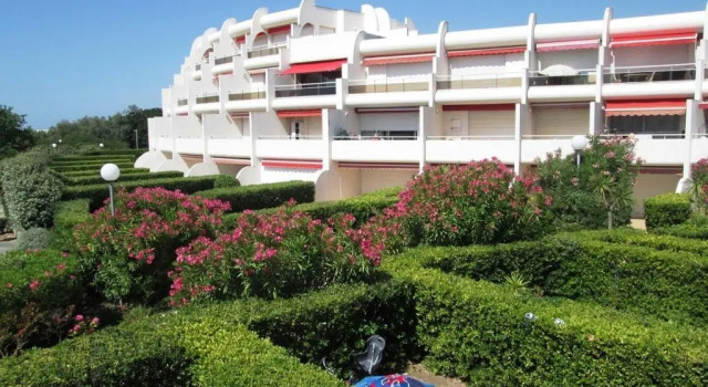 Vittoria Immobilier 2, Book Hotel La Grande-Motte Camargue