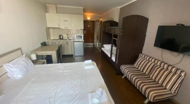 Lux Apartment, Book Apartment Batumi 