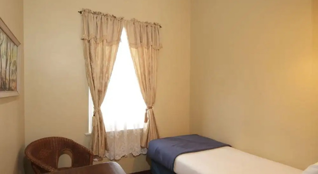 Номер Standard Anchorage Seafront Hotel