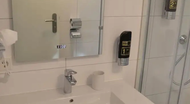 Трёхместный семейный номер Standard Hotel Myrsini