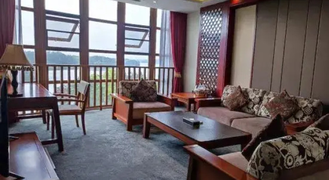 Люкс Deluxe Longshui Lake Dalong Bay Hotel