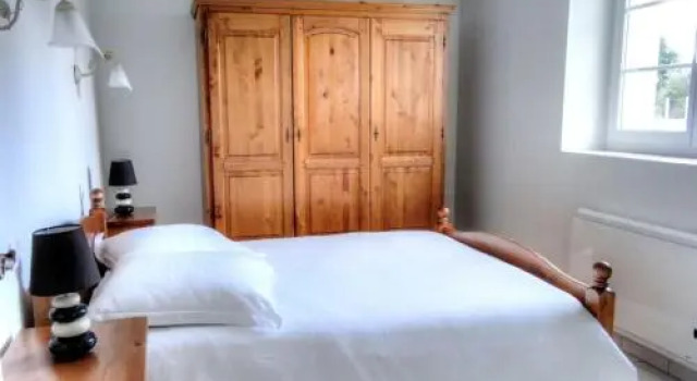 House Le Petit Nid De Valentin 2, Rezerwuj Hotel Chateau-la-Valliere Centre