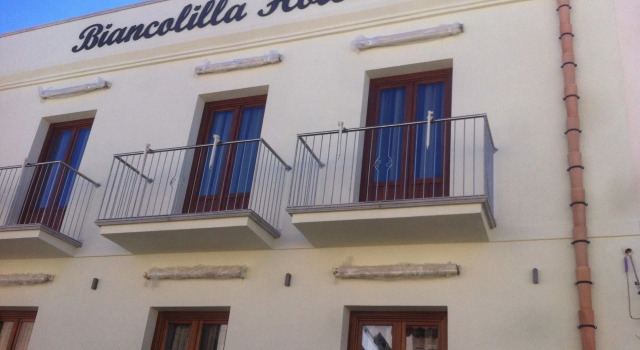 Hotel Biancolilla, Book Hotel Hotels in Sicily with Parking, Parking