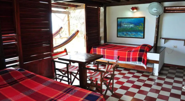 Hotel Isla Del Pirata, Забронировать Отель Исла-Гранде Rosario and San Bernardo Islands, рядом с Пляж острова Гранде