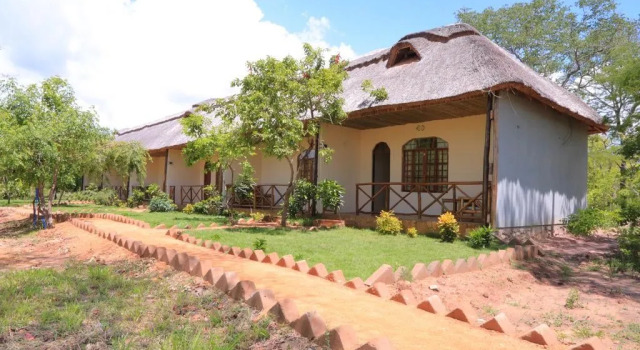 Mikumi Adventure Lodge