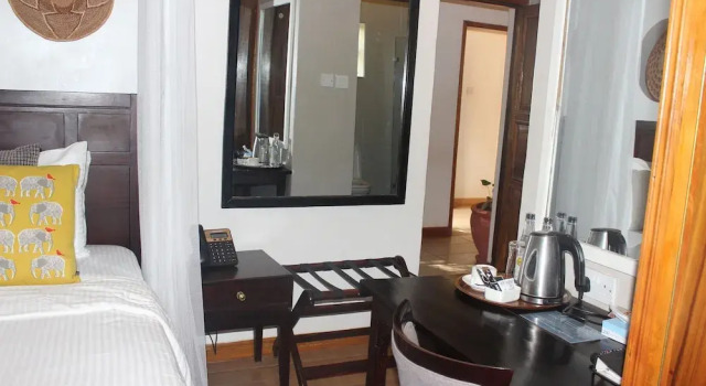 Camera Luxury SEO Hotel Machakos