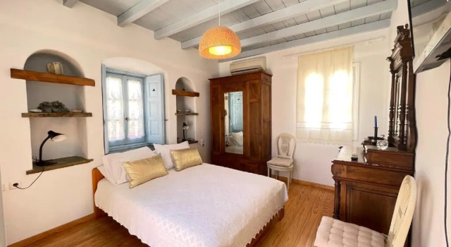 Riviera Naxian Home