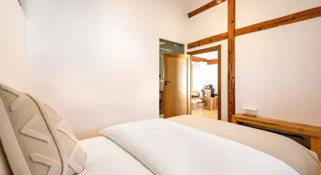 Семейный люкс с 2 комнатами Out of Yunxin Homestay