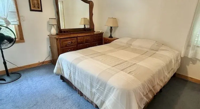 Paradise Point Limit 10 4 Bedroom Cottage by RedAwning, Book Feriehus South Casco USA