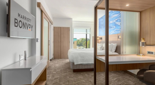 SpringHill Suites by Marriott Bradenton Downtown/Riverfront, Varaa Hotelli Hotellit Sarasota Area uima-altaalla, Uima-allas