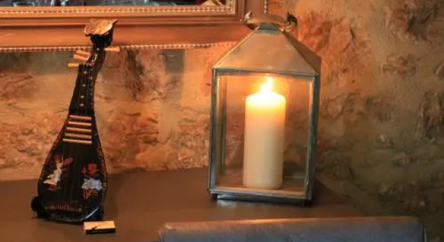 Logis Auberge De La Tour, Rezerwuj Hostel Hotele w Sauzet z basenem, Basen