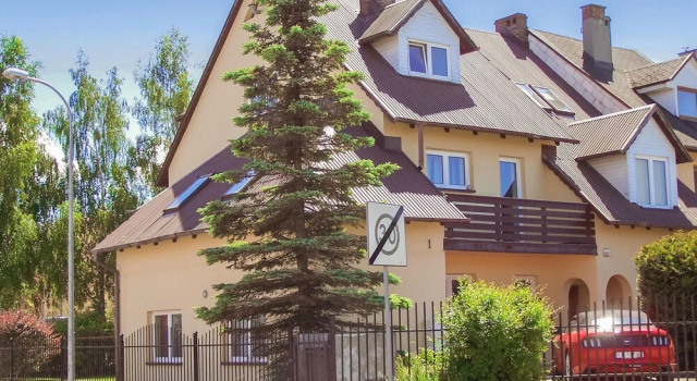 Beautiful Apartment in Kolobrzeg With 2 Bedrooms and Wifi