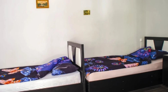 Hostel Tour Verginia, Забронировать Хостел Отели Еревана с завтраком, рядом с Площадь Республики, Завтраки