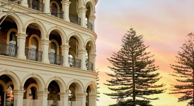 Номер Deluxe с балконом Largs Pier Hotel