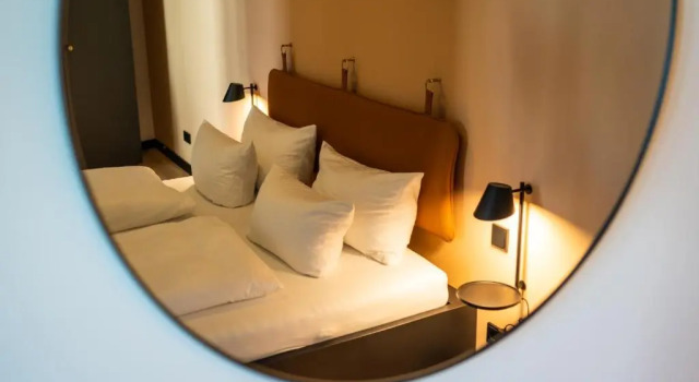 Black F Tower - Serviced Apartments, Забронировать Апартаменты/квартира Фрайбург-им-Брайсгау Breisgau, рядом с Университетская больница Фрайбурга