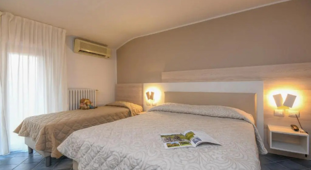 Семейный номер Standard Hotel Riel