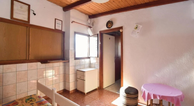 Nice Apartment in Bogomolje With 2 Bedrooms, Foglalás Apartman Bogomolje Hvar sziget