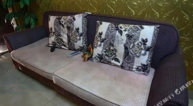 Xianni Business Hotel