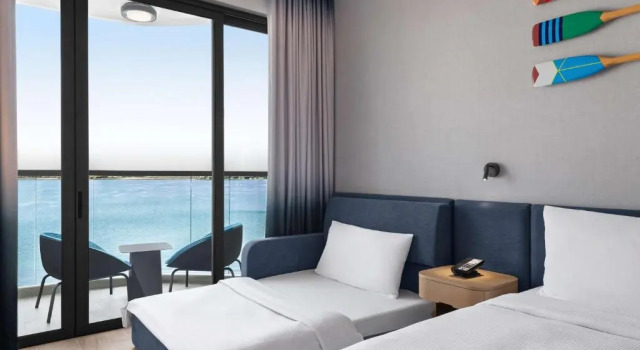 Двухместный номер Hampton by Hilton Marjan Island