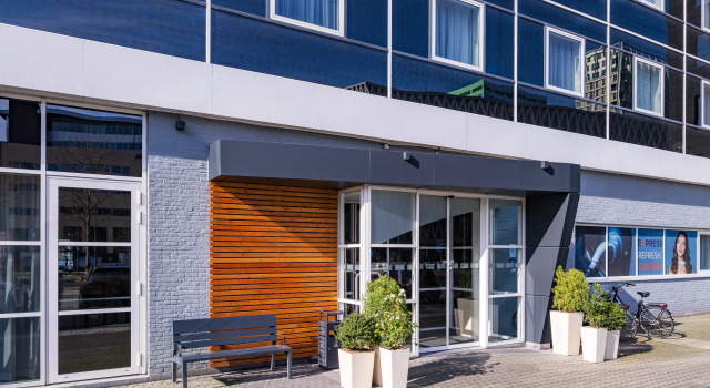 Holiday Inn Express Antwerp - City Centre by IHG, Забронировать Отель Антверпен - центр города Антверпен, рядом с Royal Academy of Fine Arts