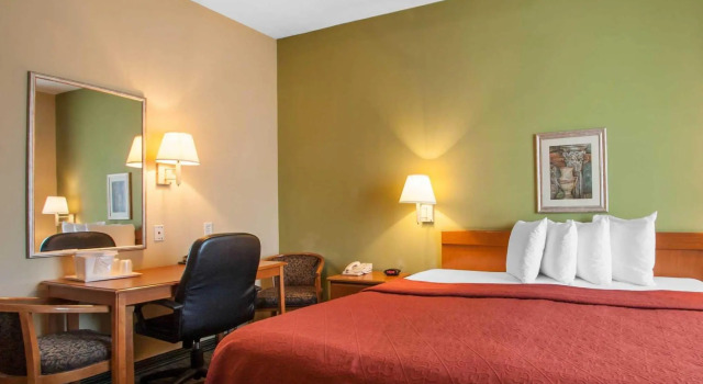 Номер Standard Quality Inn Joplin I-44
