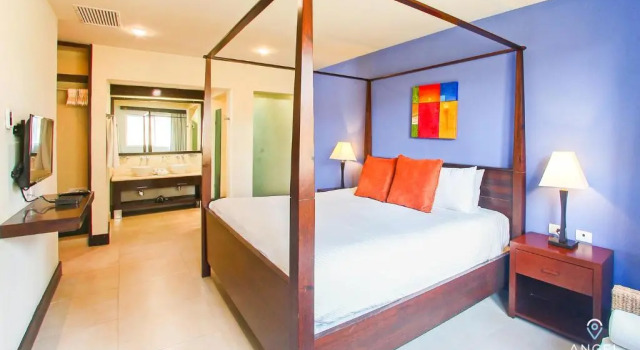 Fabulous Playa Getaway at 38th and Beach plus 2 Pools Onsite!, Prenota Hotel Hotel a Quintana Roo con parcheggio, Parcheggio