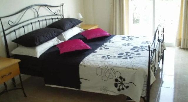 3 Bed Villa 10 Minutes Drive From Beautiful Beach