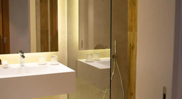 Трёхместный номер Superior с балконом Onyria Quinta da Marinha Hotel
