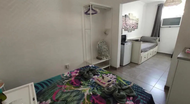 Flamingo Suite with terrace and private bath by Flamingo House