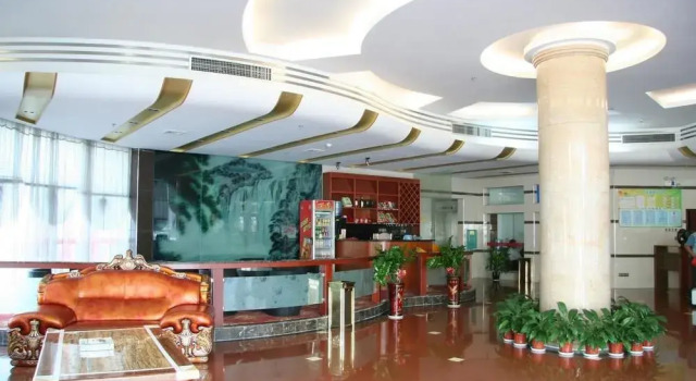 Nanning Wanli Hotel, Varaa Hotelli Hotellit Guangxi pysäköinnillä, Pysäköinti