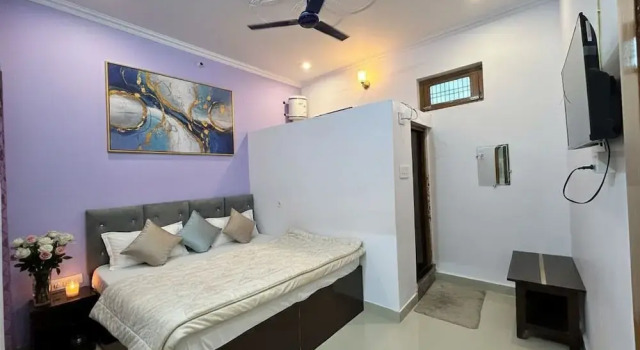 Hotel Js Inn, 예약 호텔 Ayodhya 