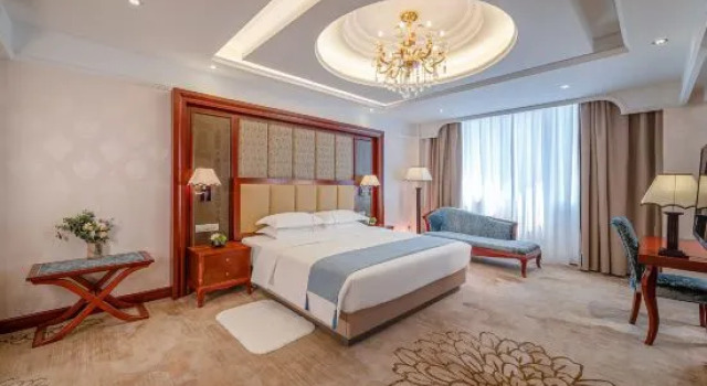 Люкс Dong Zheng International Hotel