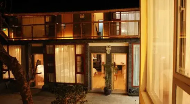 Lakeside Bliss Courtyard, Prenota Hotel Hotel a Dali con parcheggio, Parcheggio